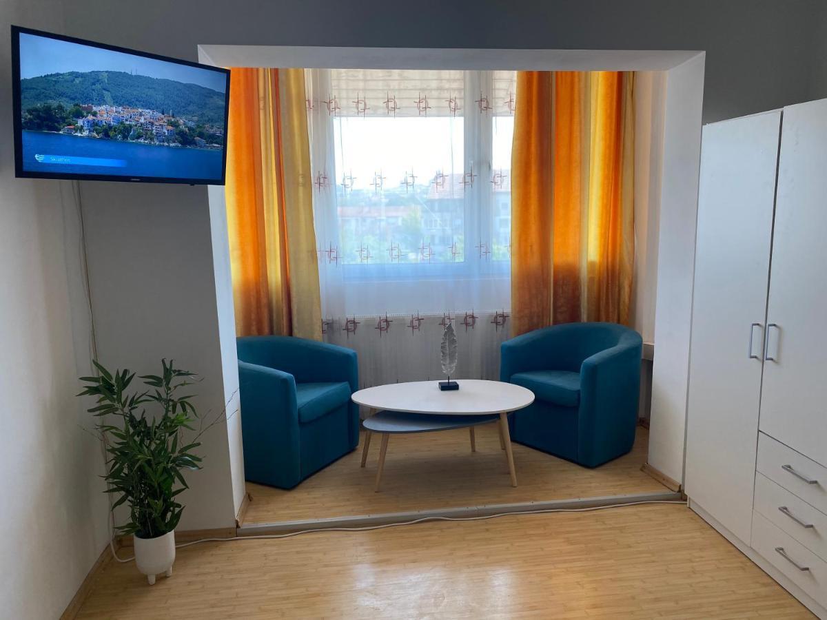 Pav- Nihil Sine Deo Hunedoara Exterior foto